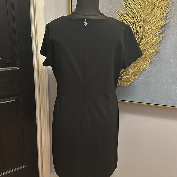 Tommy Hilfiger dress - Picture 4 of 6